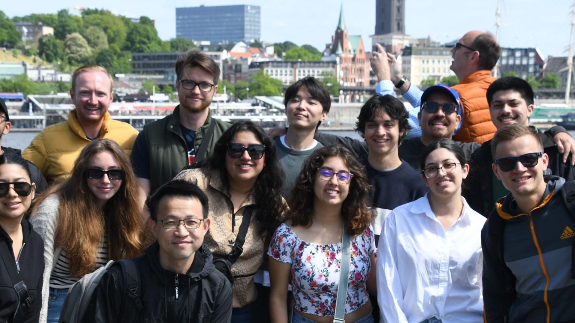 COB Study Abroad IB HAMBURG 2023 Students standing in a group