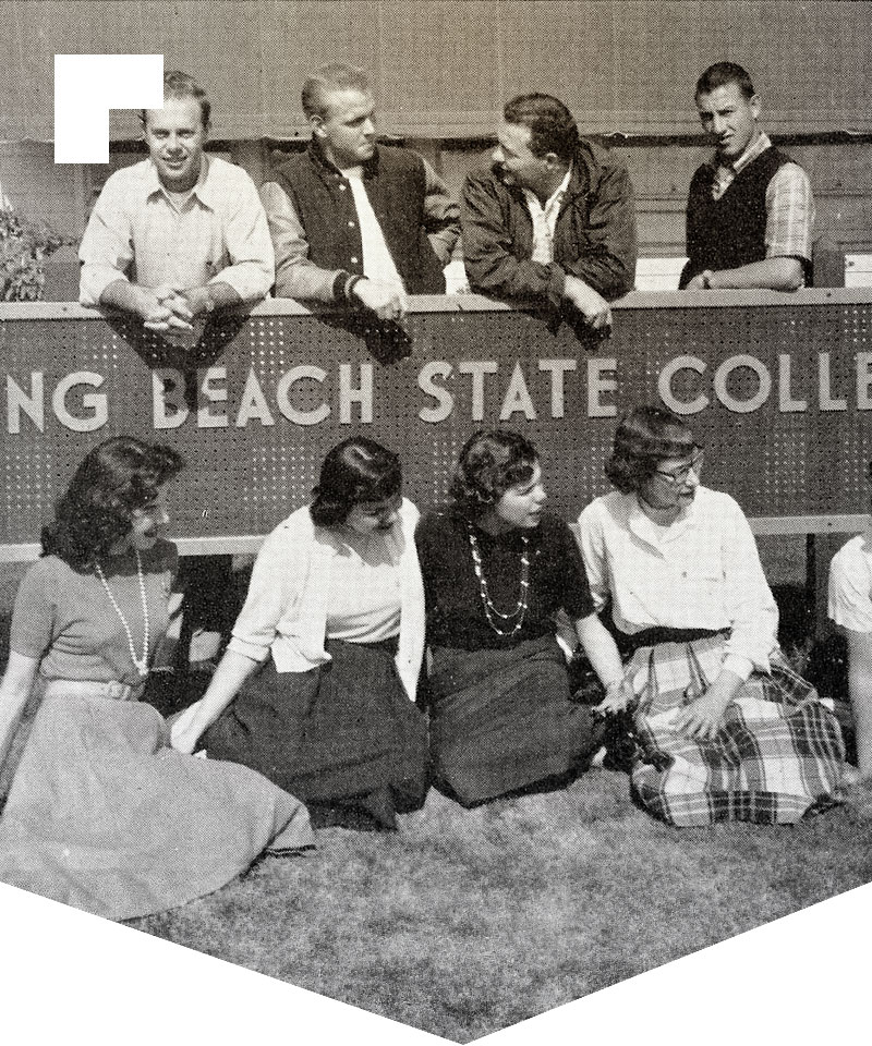 Students by Long Beach State College sign