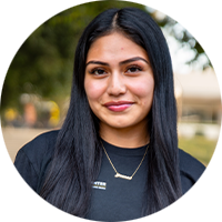 headshot of Ivonne Hernandez