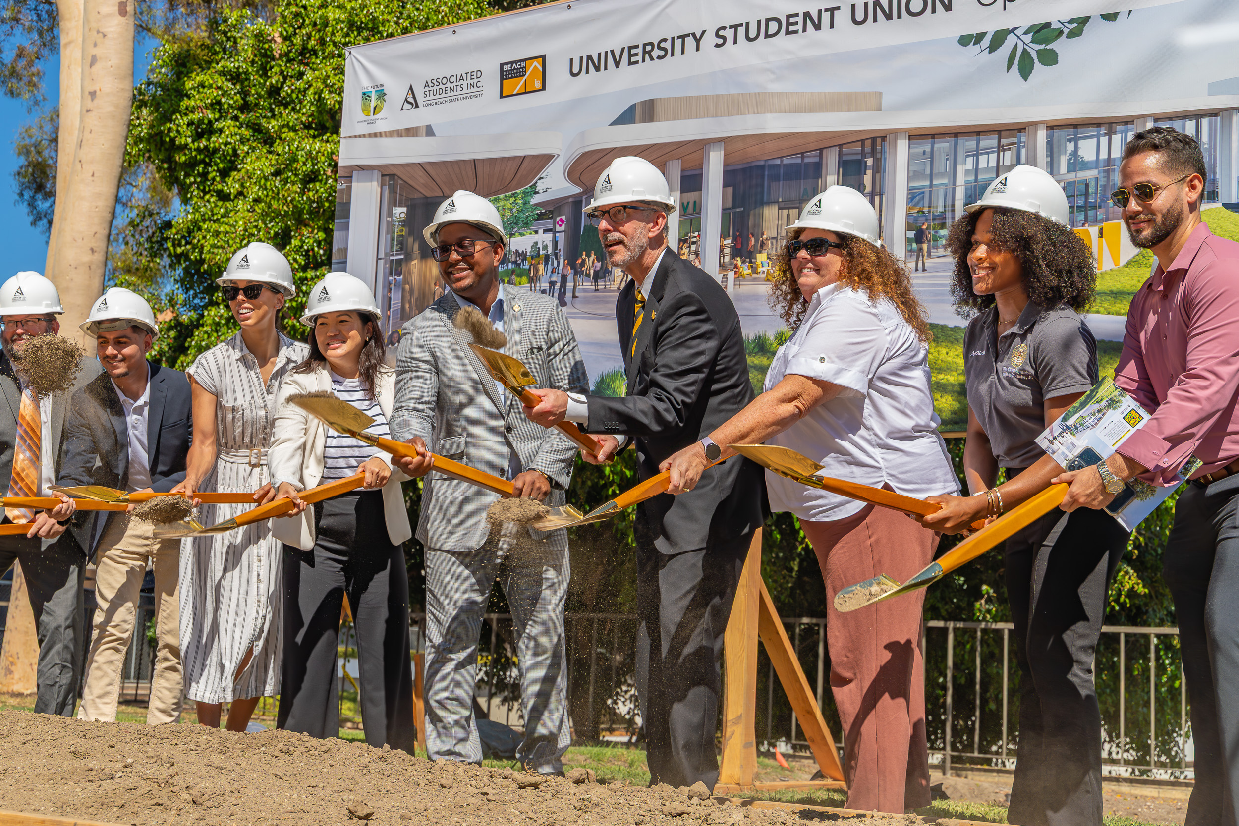 Dignitaries shovel dirt at Future U groundbreaking Dignitaries shovel dirt at Future U groundbreaking