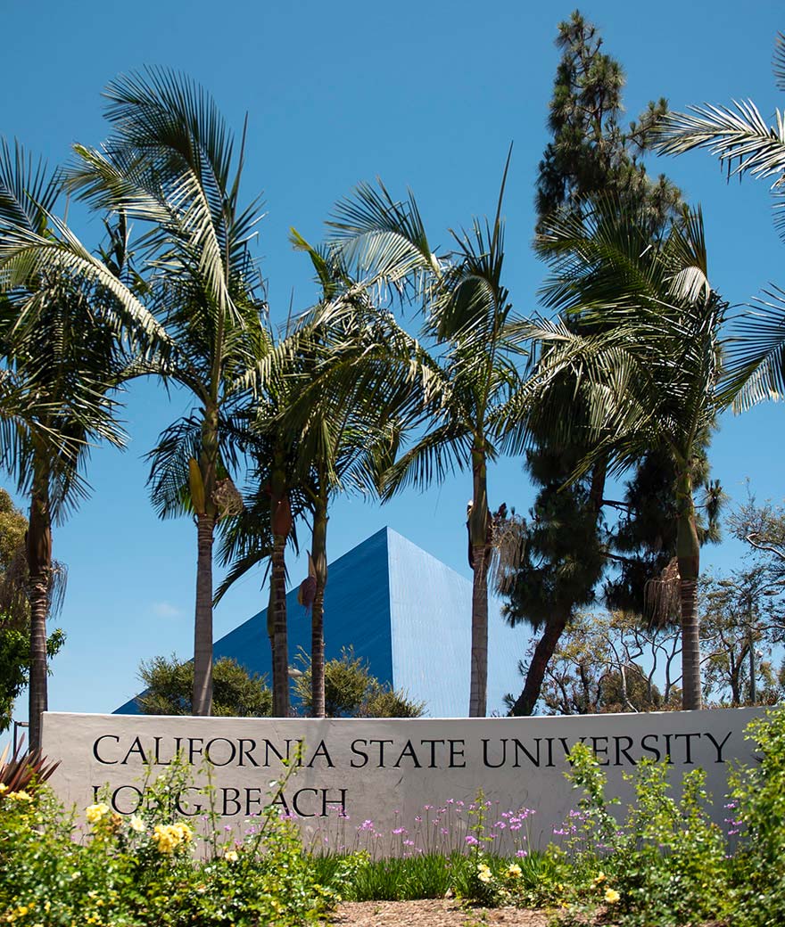 CSULB entrance sign