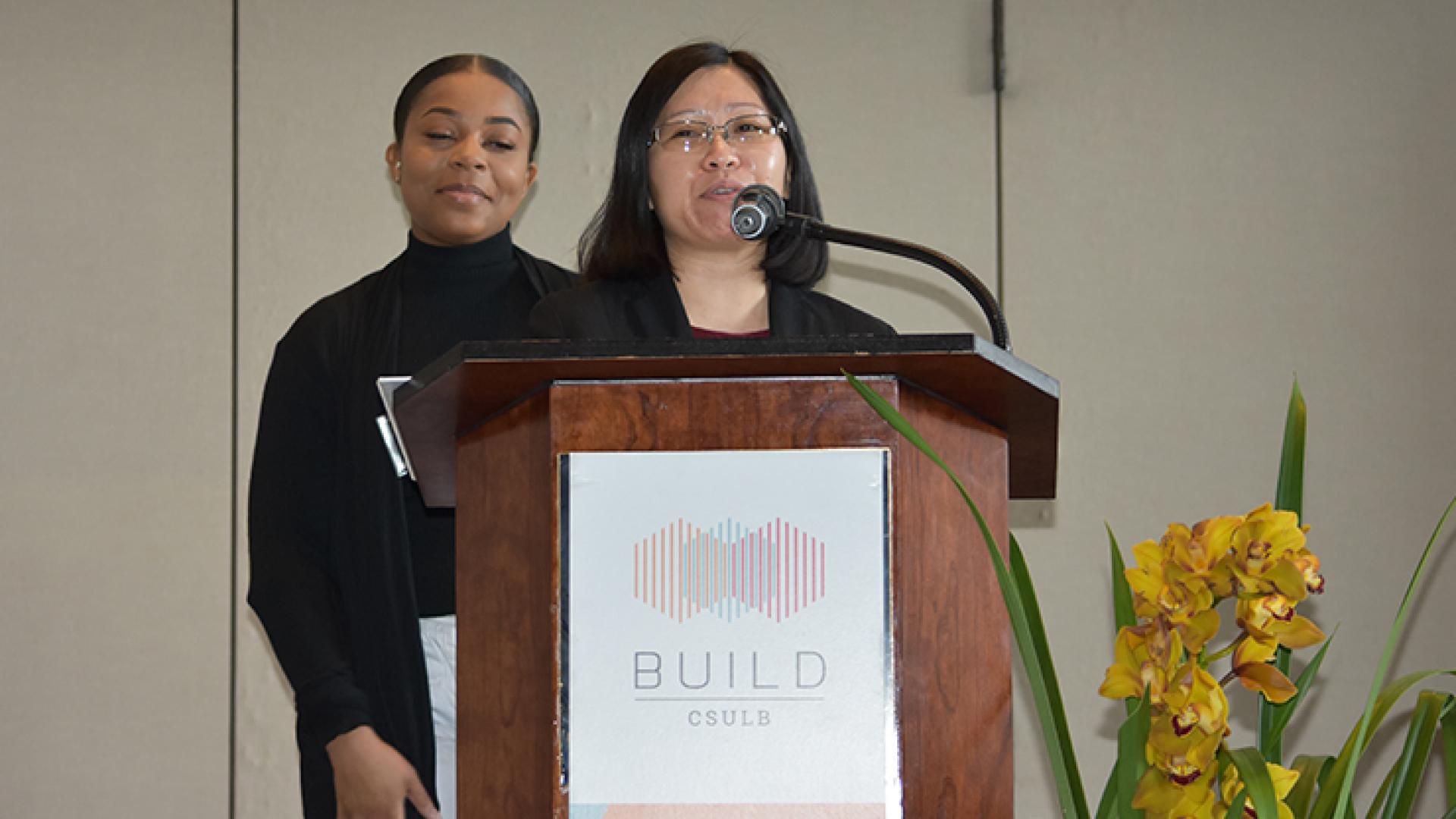 Dr. Kim Vu and her mentee Year One Scholar Destyn Jones