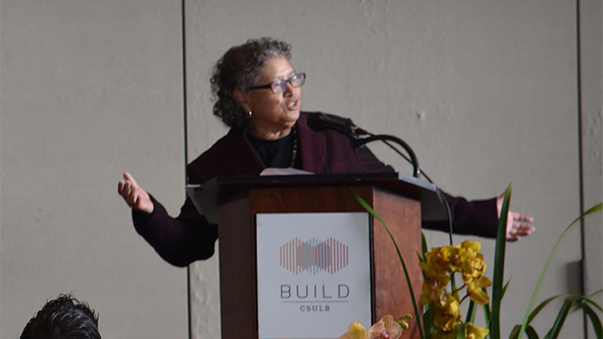 Keynote Speaker Dr. Cynthia Gómez